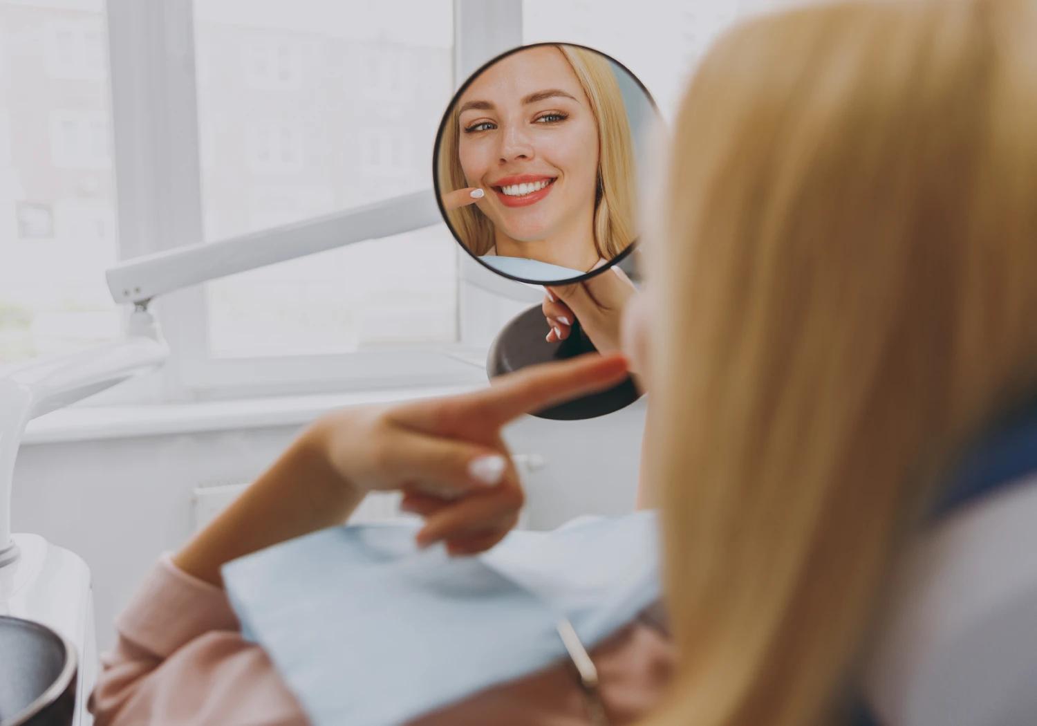 Meet Our Expert Dental Team Meet Our Expert Dental Team